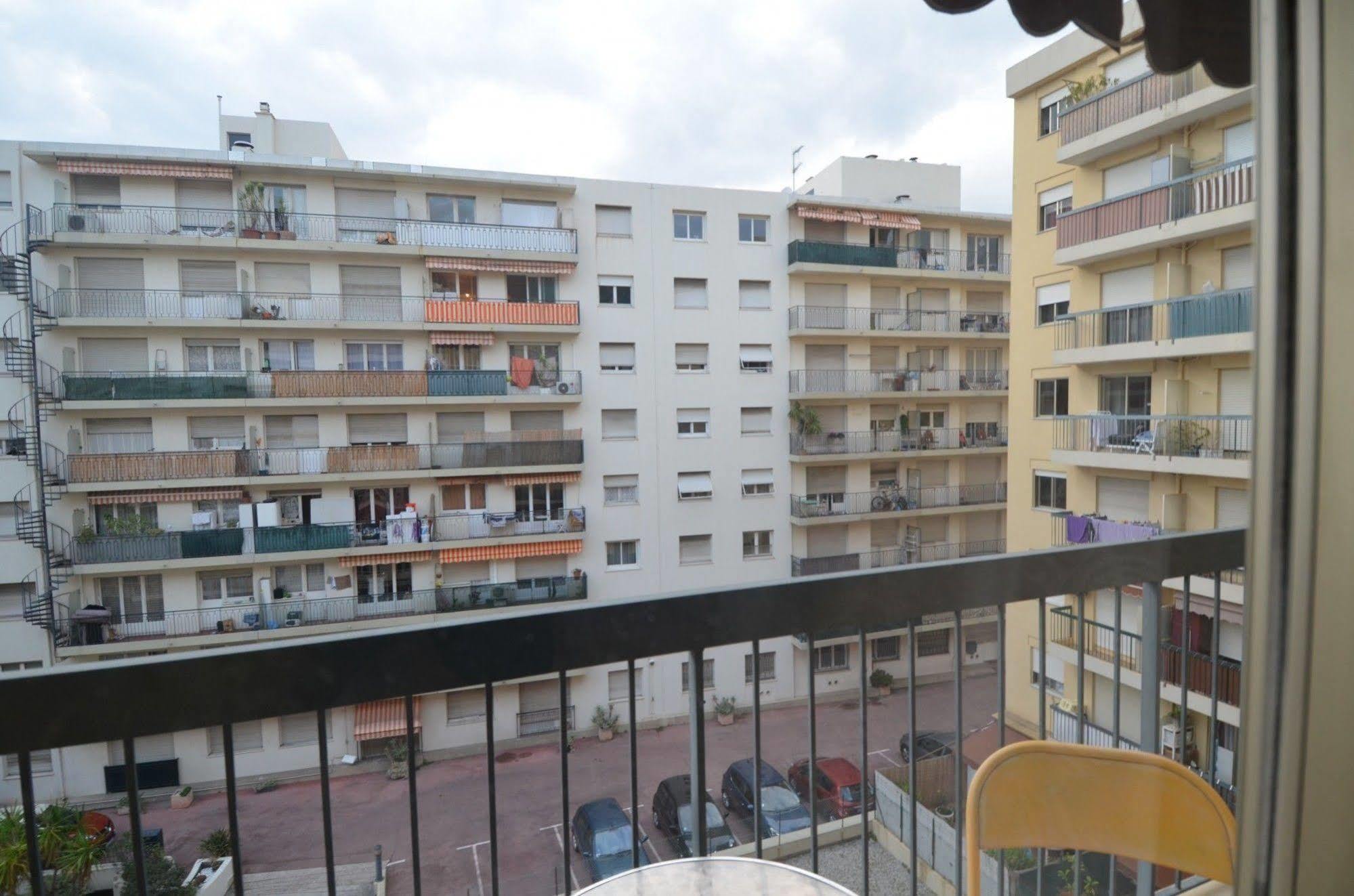 Appartement 6 Personnes Avec Terrasse Le Port Nice Buitenkant foto
